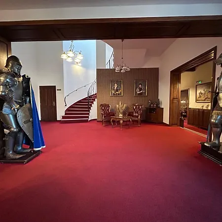 Hotel Zamocka Koruna U Hoffera