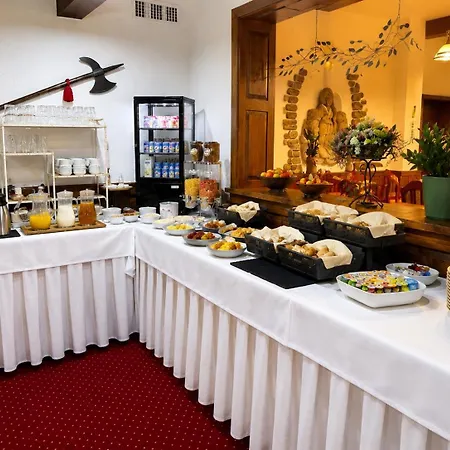 Hotel Zámocká Koruna U Hoffera