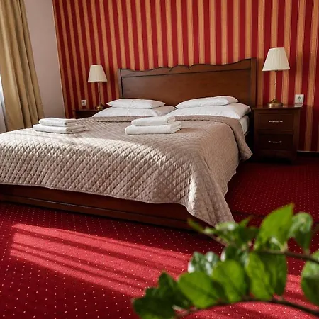 Hotel Zámocká Koruna U Hoffera 3*