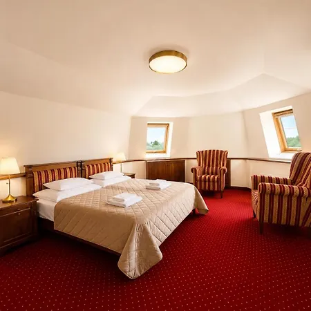 Zámocká Koruna U Hoffera Hotel Nitra