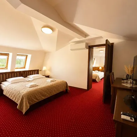 Hotel Zámocká Koruna U Hoffera