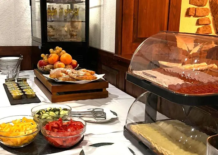 Zamocka Koruna U Hoffera 3* نيترا